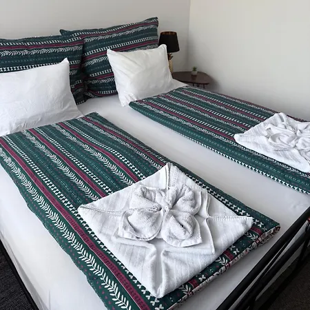 Apartman Surany *